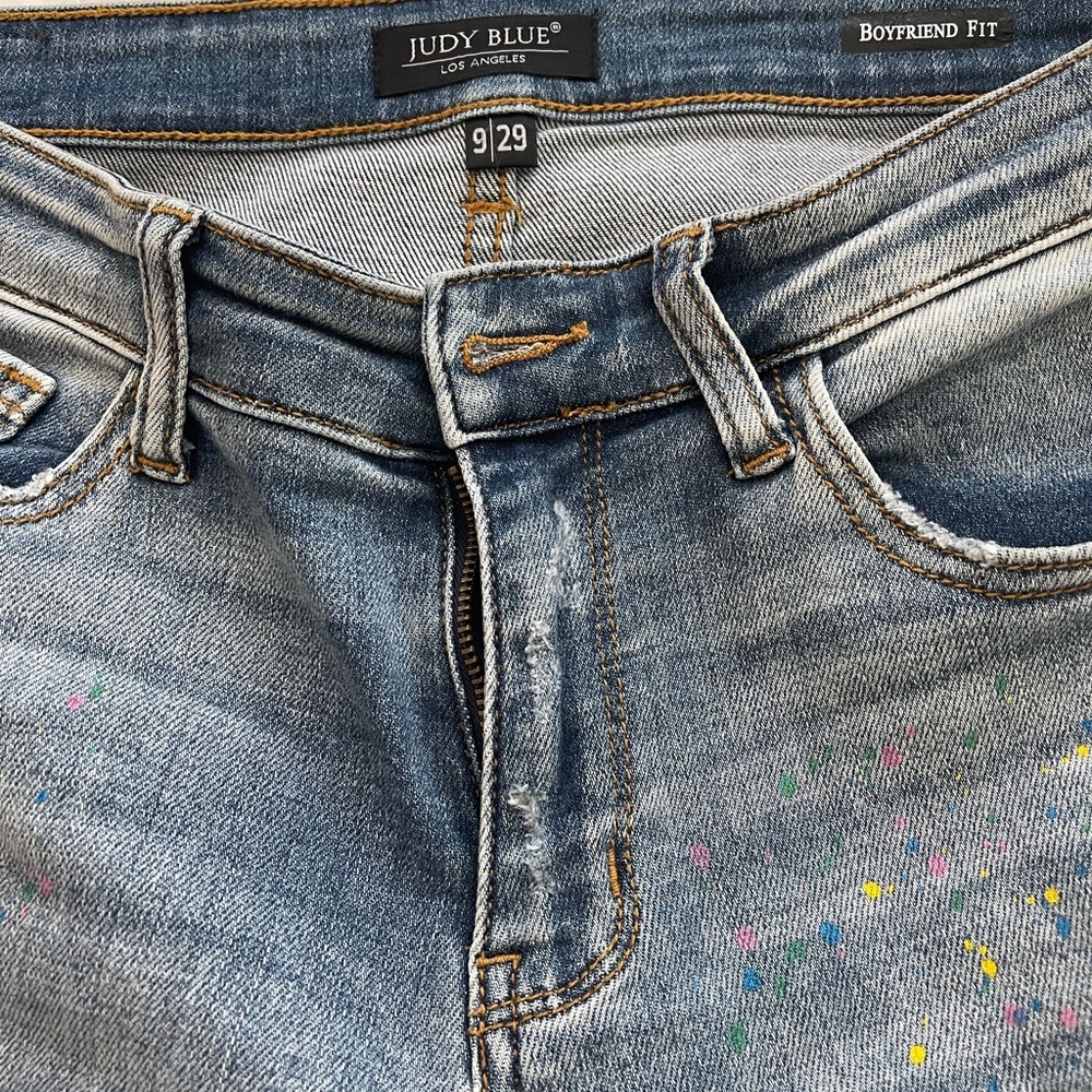 Judy Blue Pain splatter boyfriend jeans